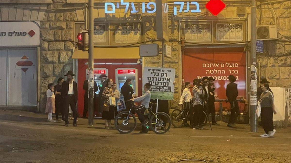 İsrail'deki bazı Yahudiler neden internet, akıllı telefon ve televizyon kullanmaya karşı?