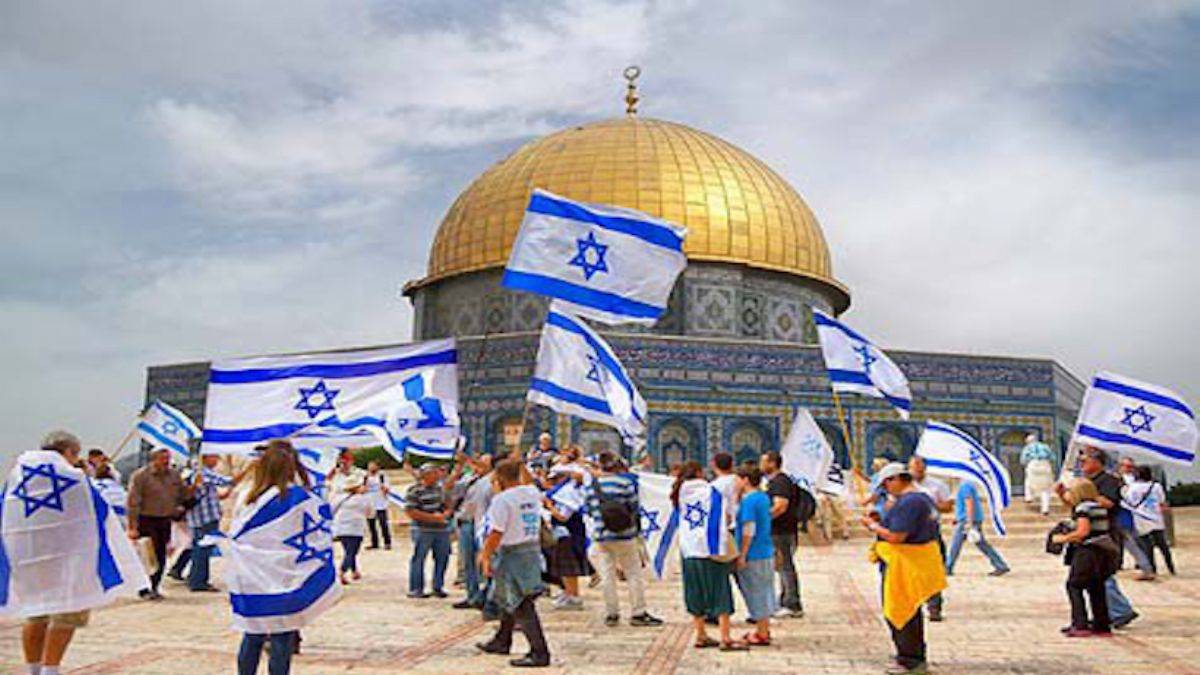 Fanatik Yahudilerden Mescid-i Aksa'da provokasyon