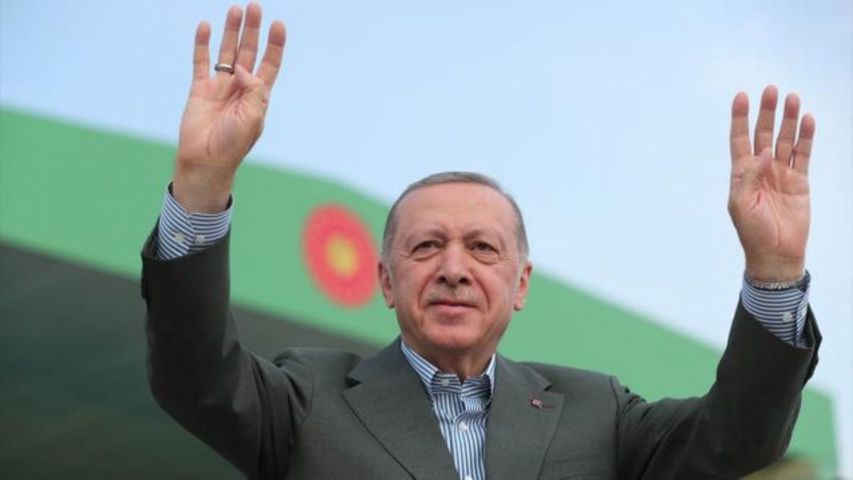 Erdoğan: Teröristlerin kökünü kazıyana kadar devam edeceğiz