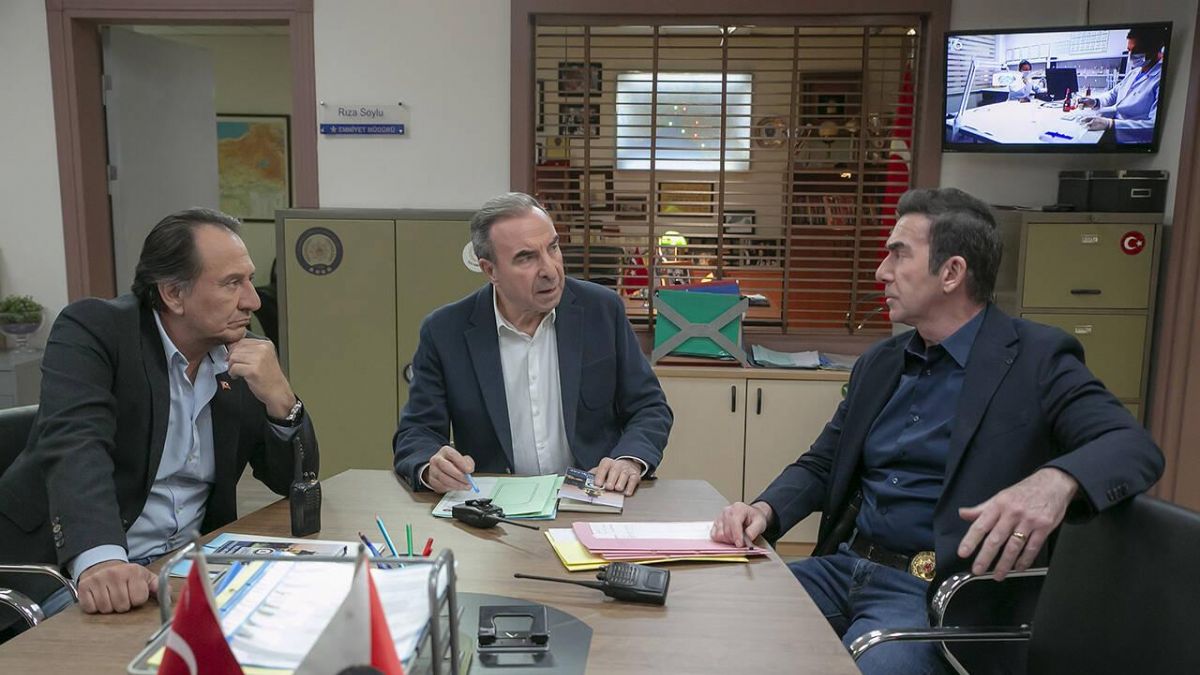 Arka Sokaklar 629. bölüm izle | Kanal D Arka Sokaklar son bölüm tek parça full HD izle (629.bölüm)