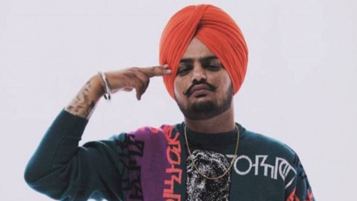 Hindistan'da ünlü rapçi silahlı saldırıda öldürüldü