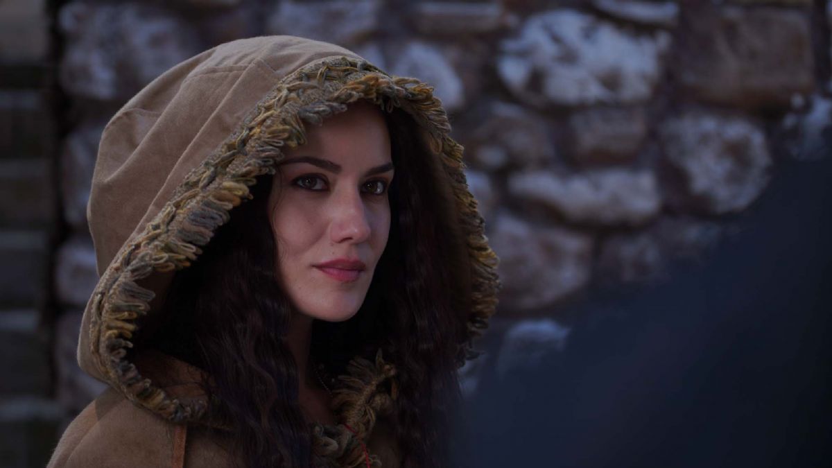 Akça Hatun öldü mü? Fahriye Evcen diziden mi ayrıldı? Akça Hatun Alparslan Büyük Selçuklu'dan mı ayrıldı?