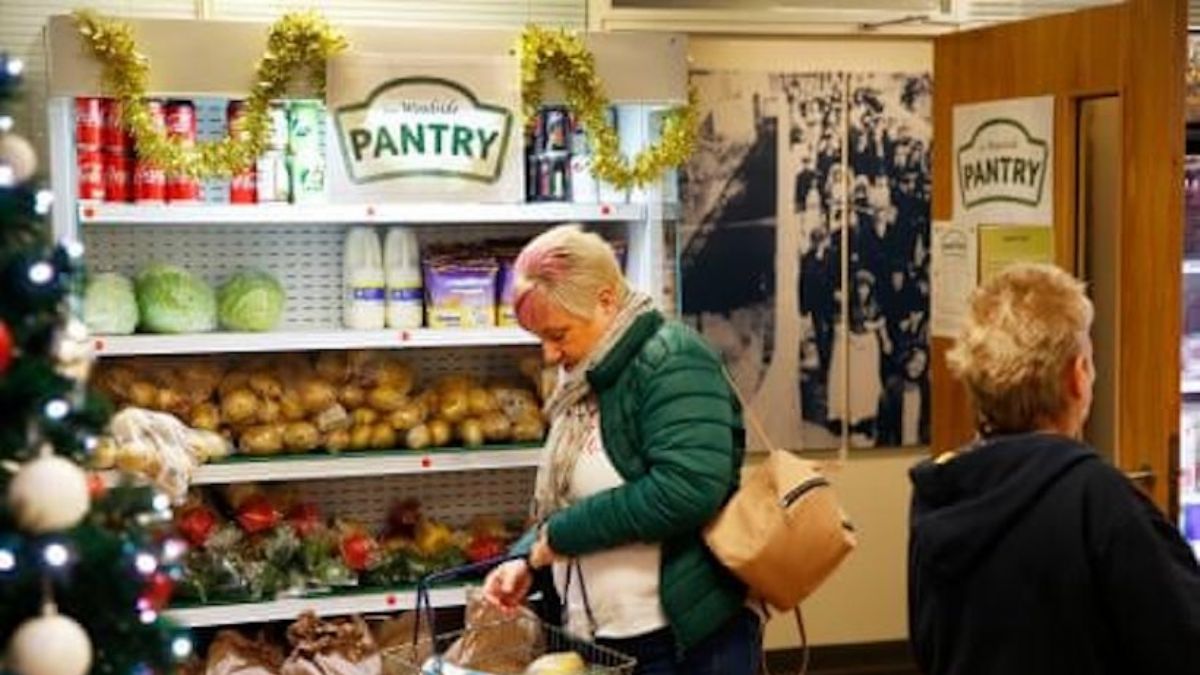 İngiltere'de yoksul kesim ekmek ve makarnaya erişimde güçlük çekiyor