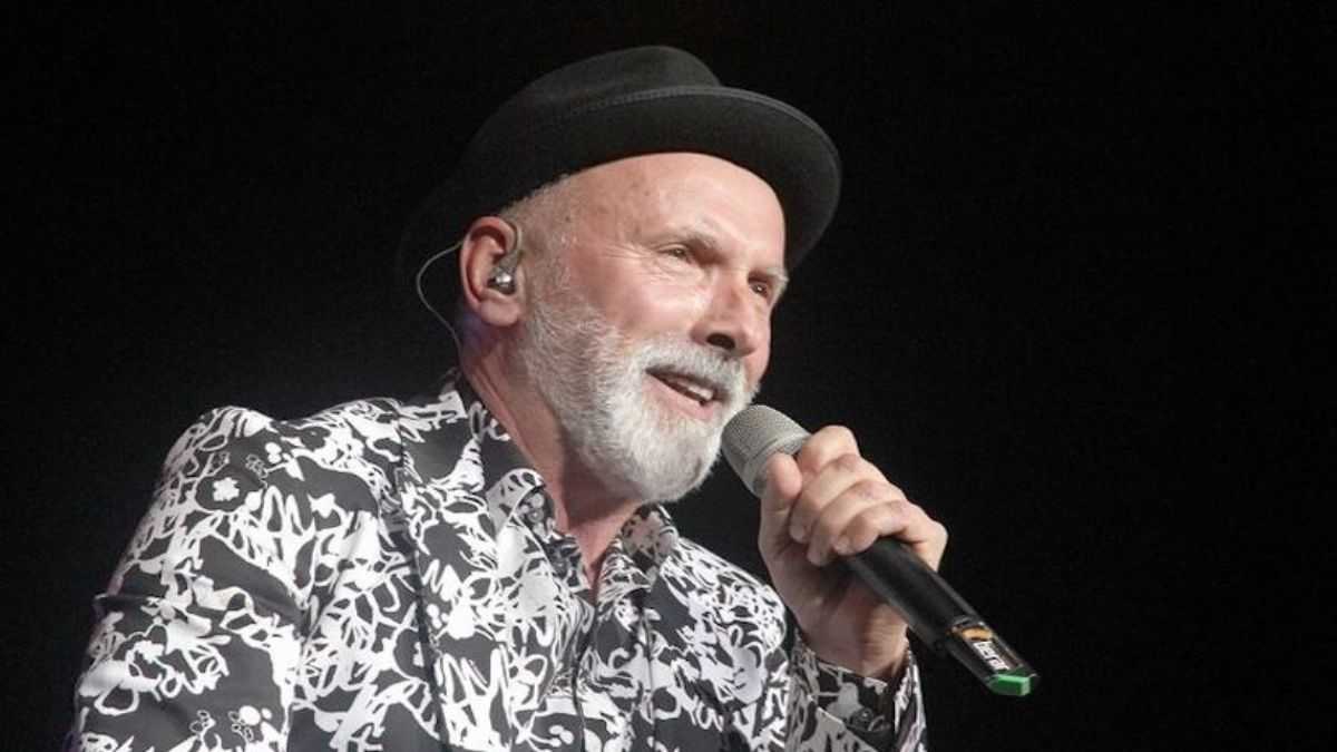 Dino Merlin yarın akşam Ankara'da konser verecek