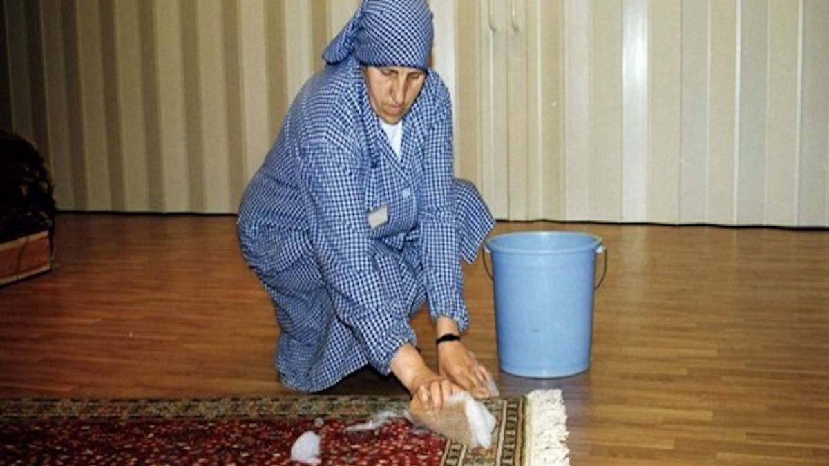 Temizliğe gelen kadına yemek verilir mi? tartışması