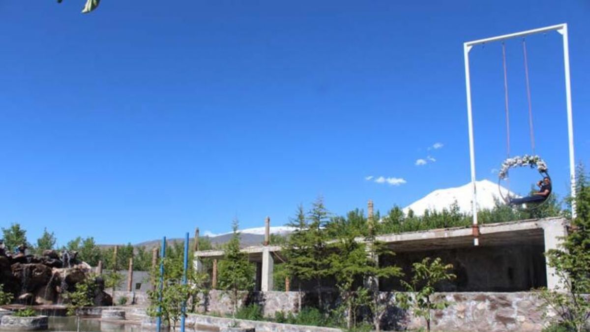 5 milyon TL'lik çocukluk hayali; Binlerce fidan dikip orman kurdu