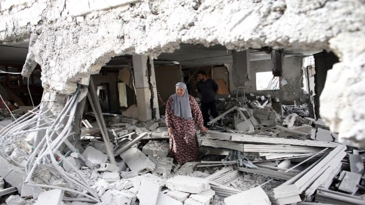 İsrail'den tepki çeken cezalandırma! Filistinli ailenin evini patlayıcılarla yıktı