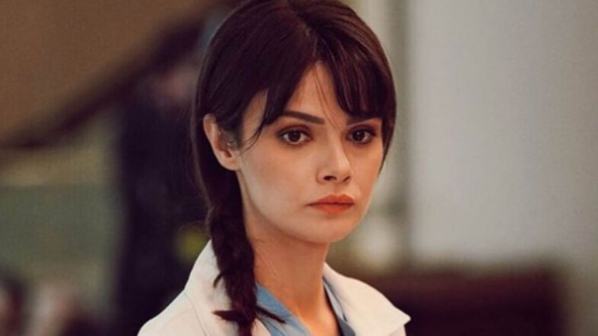 Sinem Ünsal trafik kazası geçirdi! Sinem Ünsal'ın sağlık durumu nasıl?