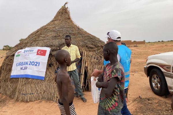 Yetim Vakfı kurbanda 400 bin yetime ulaşmayı hedefliyor