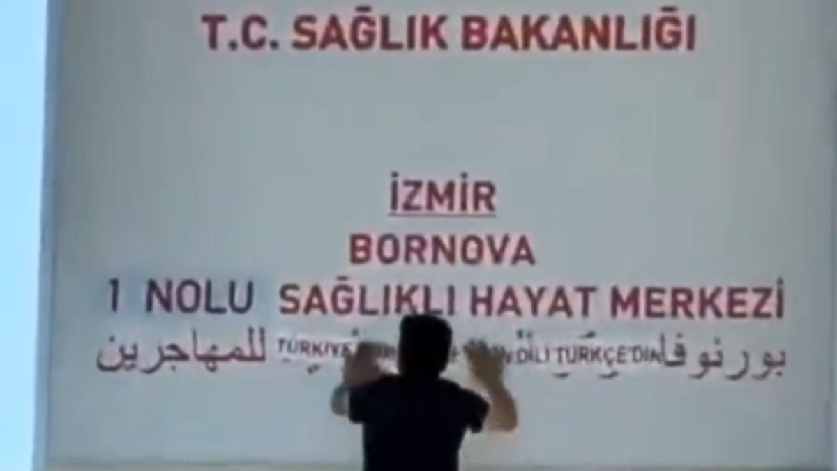 İzmir’de sığınmacı karşıtı yazılama