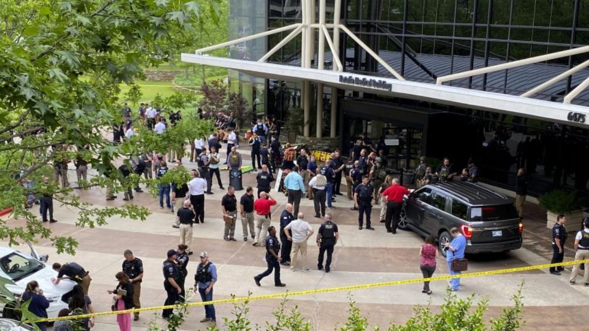 ABD'deki hastane saldırısında ölenlerden 2'si zanlının kendi doktoru çıktı