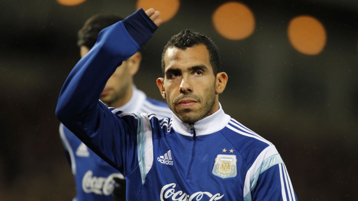 Carlos Tevez futbolu bıraktı