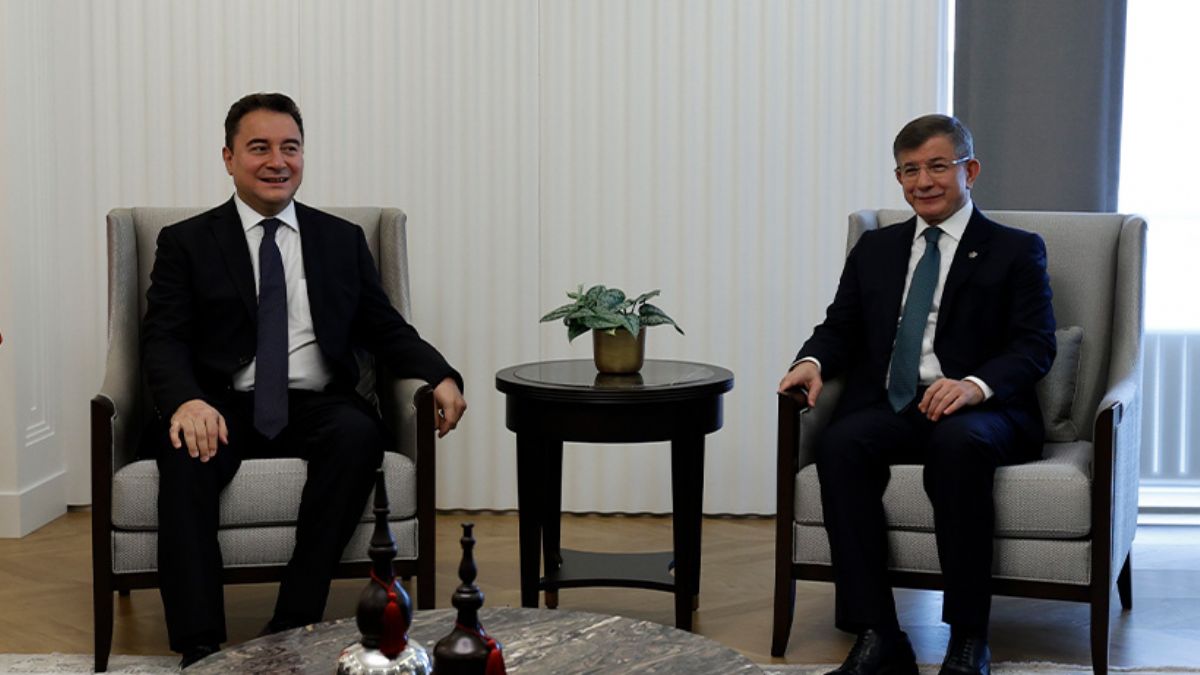 Babacan ve Davutoğlu'ndan Gezi Davası açıklaması