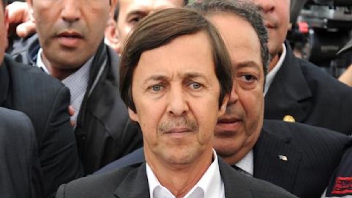 Buteflika'nın kardeşine 8 yıl hapis cezası