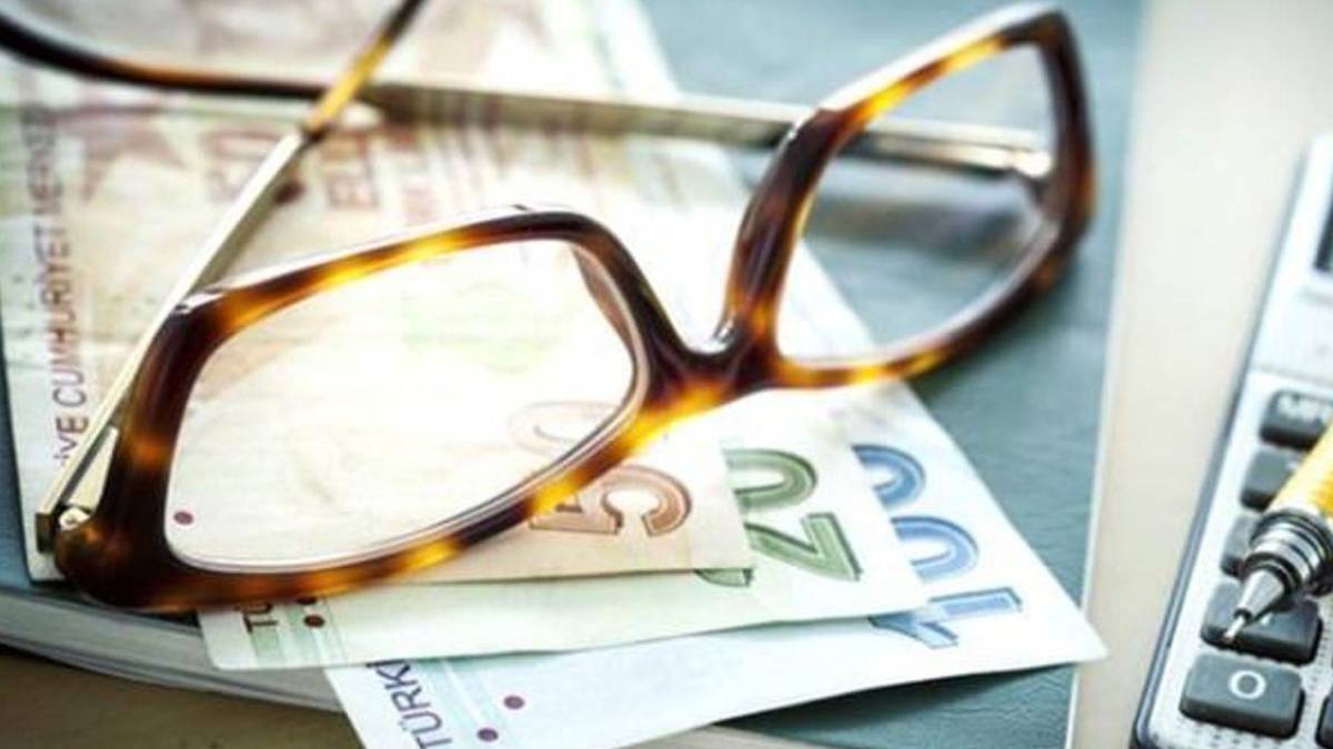 600 puan ek gösterge ile maaşlar artacak mı? 600 ek gösterge emekli ikramiye ve maaşı kaç TL artacak?