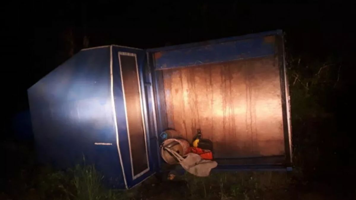 Düzce'de tarım aracı şarampole devrildi, 1 kişi öldü