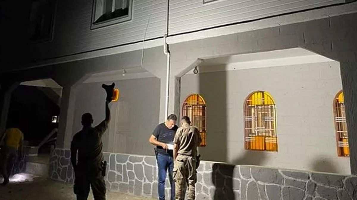 AK Partili vekilin evi uzun namlulu silahlarla tarandı