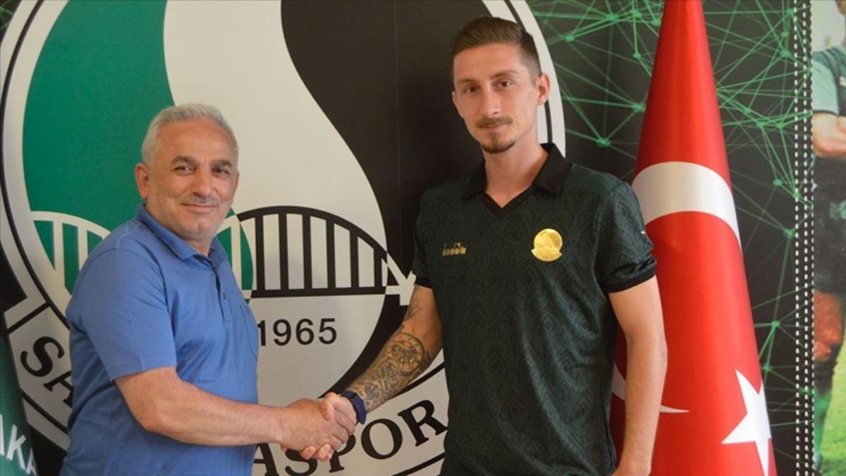 Sakaryaspor, Hakan Yavuz'u renklerine kattı