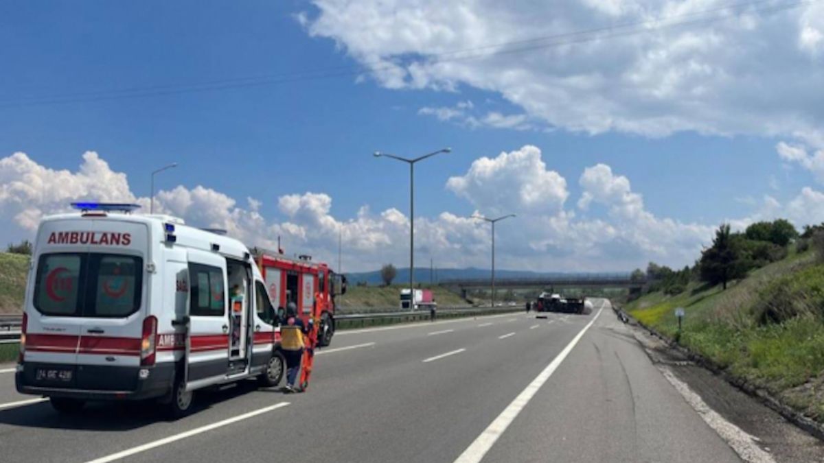Anadolu Otoyolu'nda kaza: Bolu kesimi çift yönlü trafiğe kapatıldı