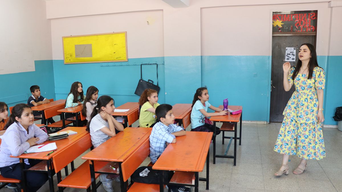 Şehit Aybüke öğretmeni, üniversiteden arkadaşı anlattı