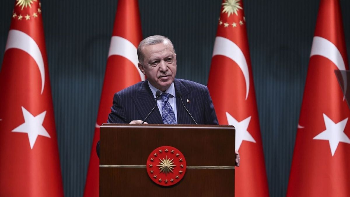 Erdoğan: İsveç, terörün cirit attığı bir ülke