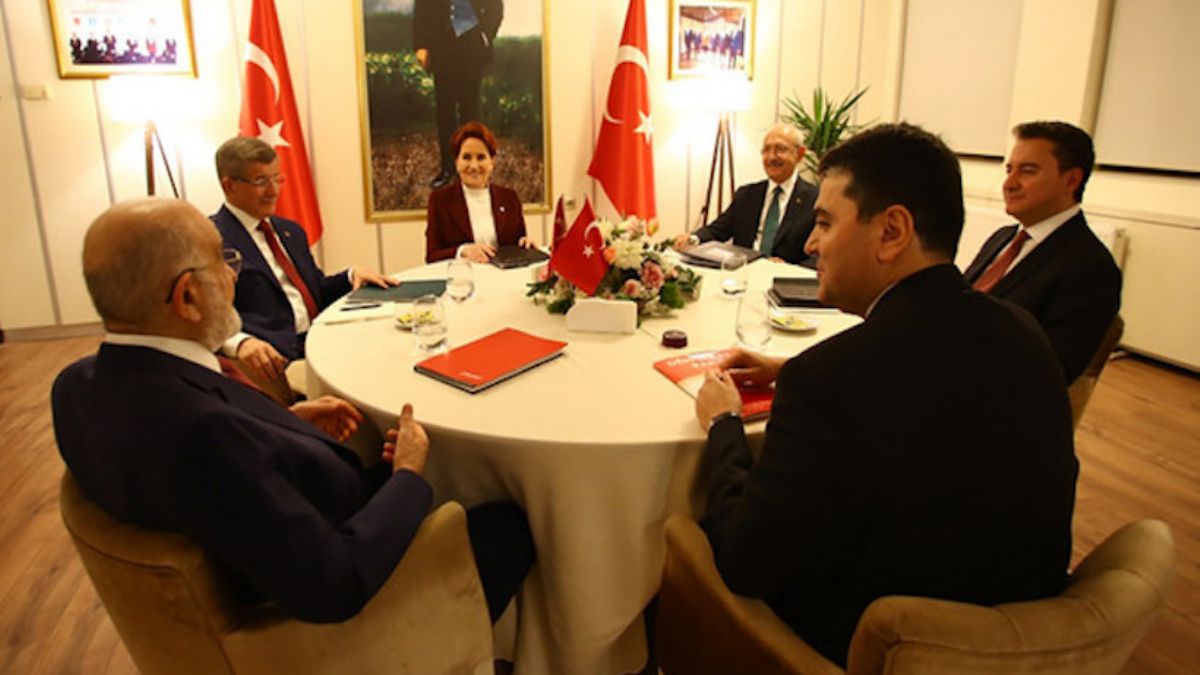 Ünlü anketçiden sert eleştiri! ‘Altılı Masa ile ne bir şirket ne de bir ülke yönetilemez’