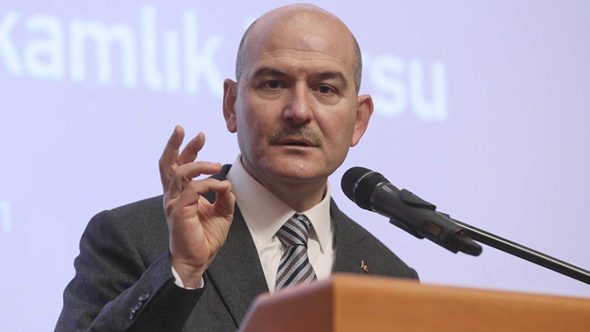 Bakan Soylu, yabancılar için alınan önemli kararları açıkladı