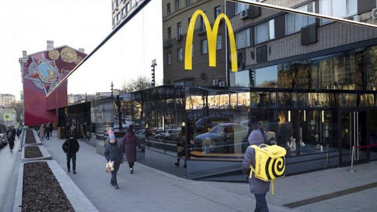 McDonald's Rusya’da kapılarını yeniden açtı