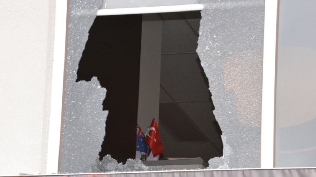 Avustralya'da korkutan saldırı: MÜSİAD'ın da bulunduğu bina hedef alındı