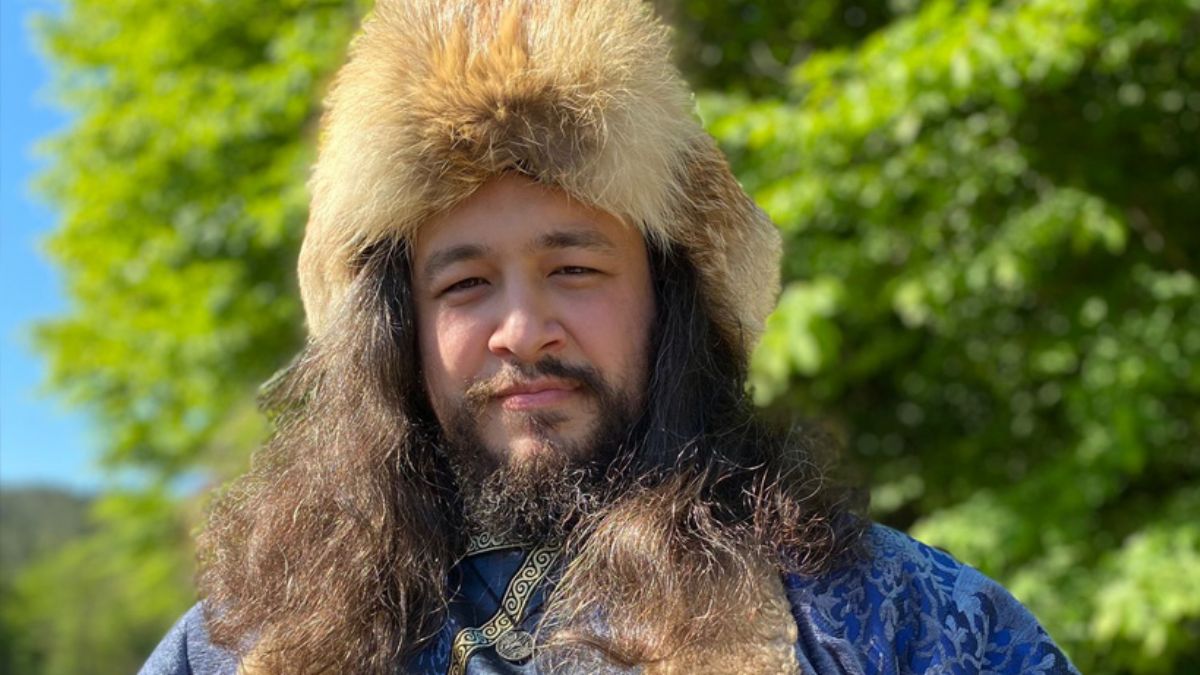 Türkiye'de bir ilk: Kimlikteki din bilgisini ''Tengri'' olarak değiştirdi