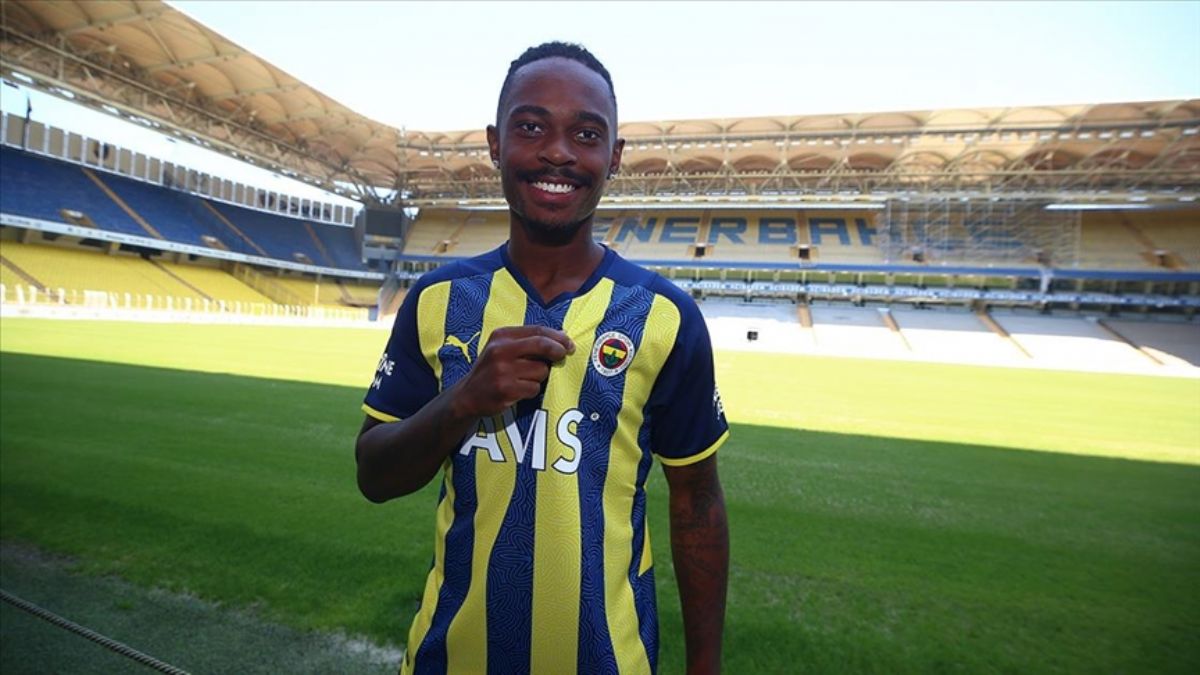Fenerbahçe, Brezilyalı Henrique ile anlaştı!