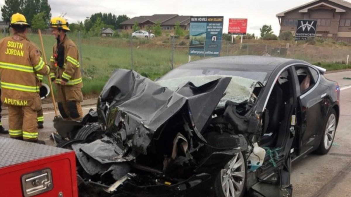 ABD'de en çok kazaya karışan araç: Tesla