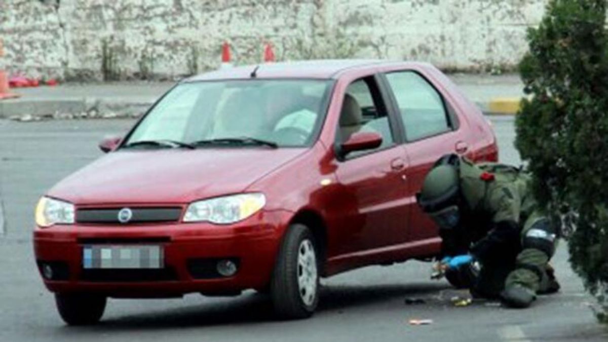 Eşinin aracına bomba koyan kocaya ilave ceza