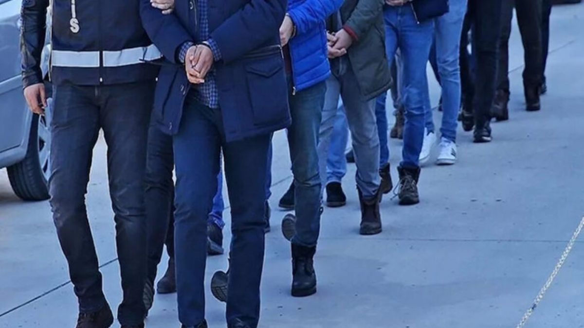 Emniyet'ten 43 ilde 'Dümen' operasyonu