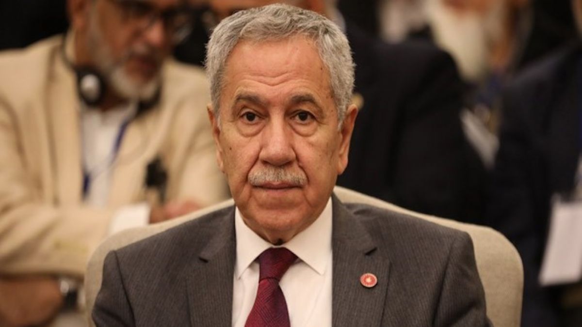 Ahmet Hakan: Bülent Arınç ne yapsa nafile