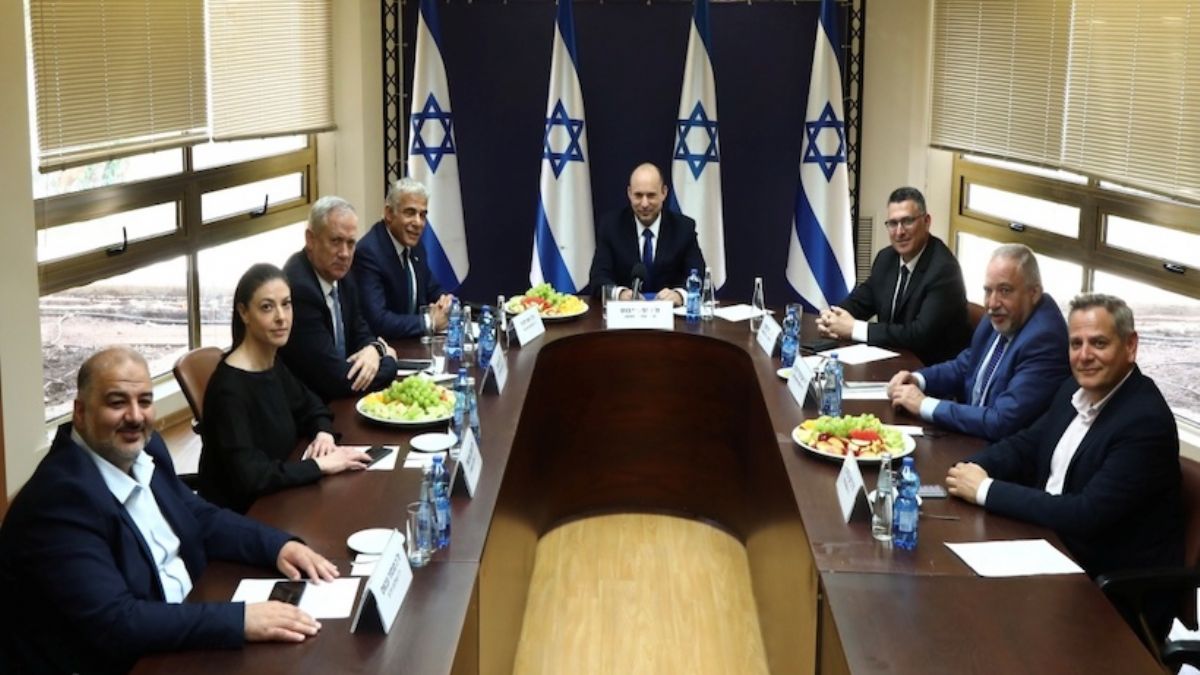 İsrail’de koalisyon hükümetinin günleri sayılı