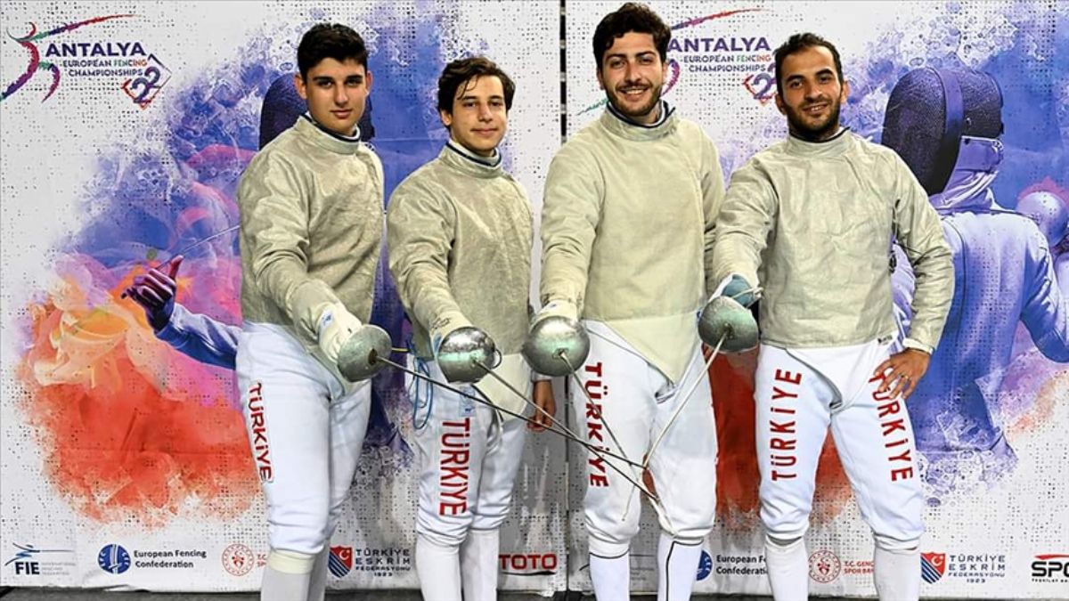 Erkek Kılıç Milli Takımı, Avrupa üçüncüsü oldu