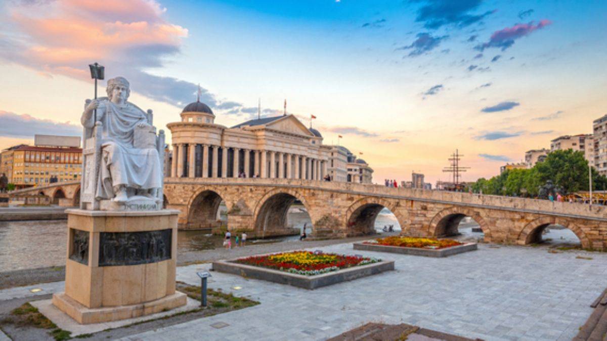 Üsküp nerede? Üsküp hangi ülkede? Vardar Nehri nerededir?