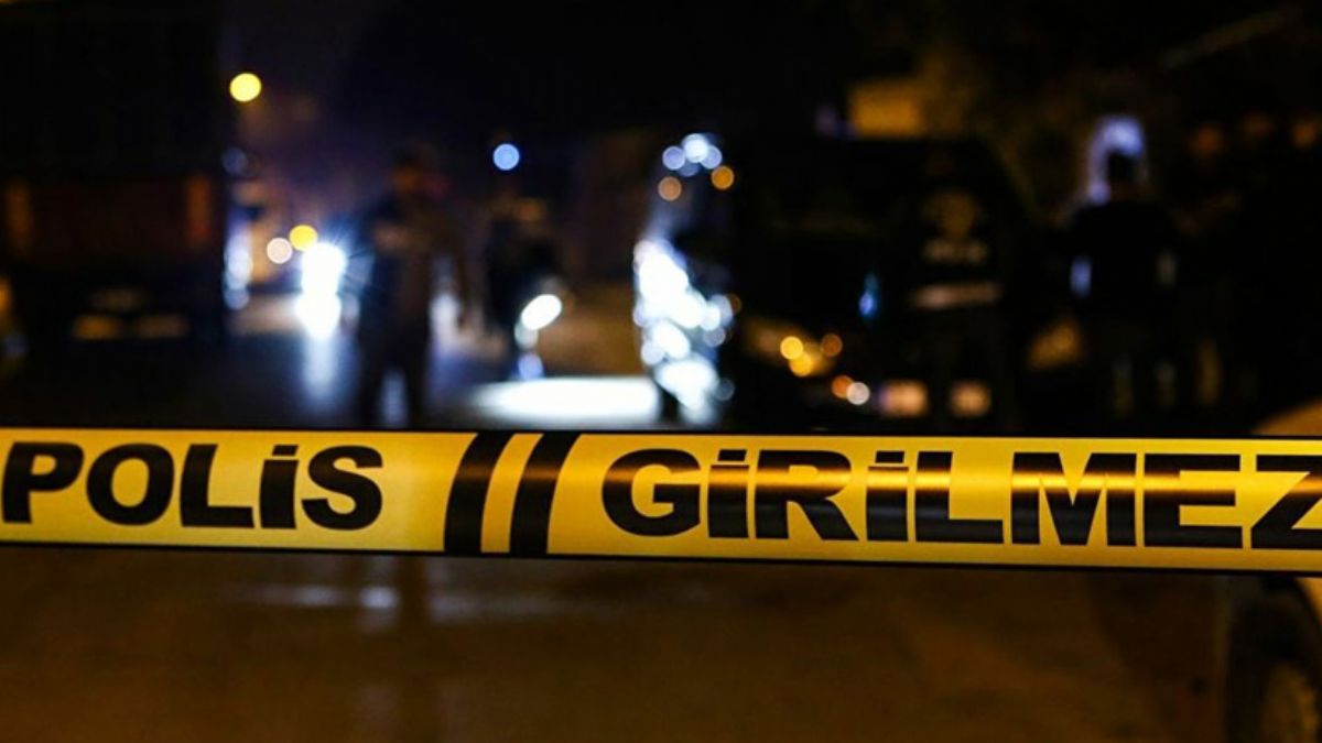 CHP'li Sezgin Tanrıkulu’nun oğlu ve yeğeni bıçaklandı