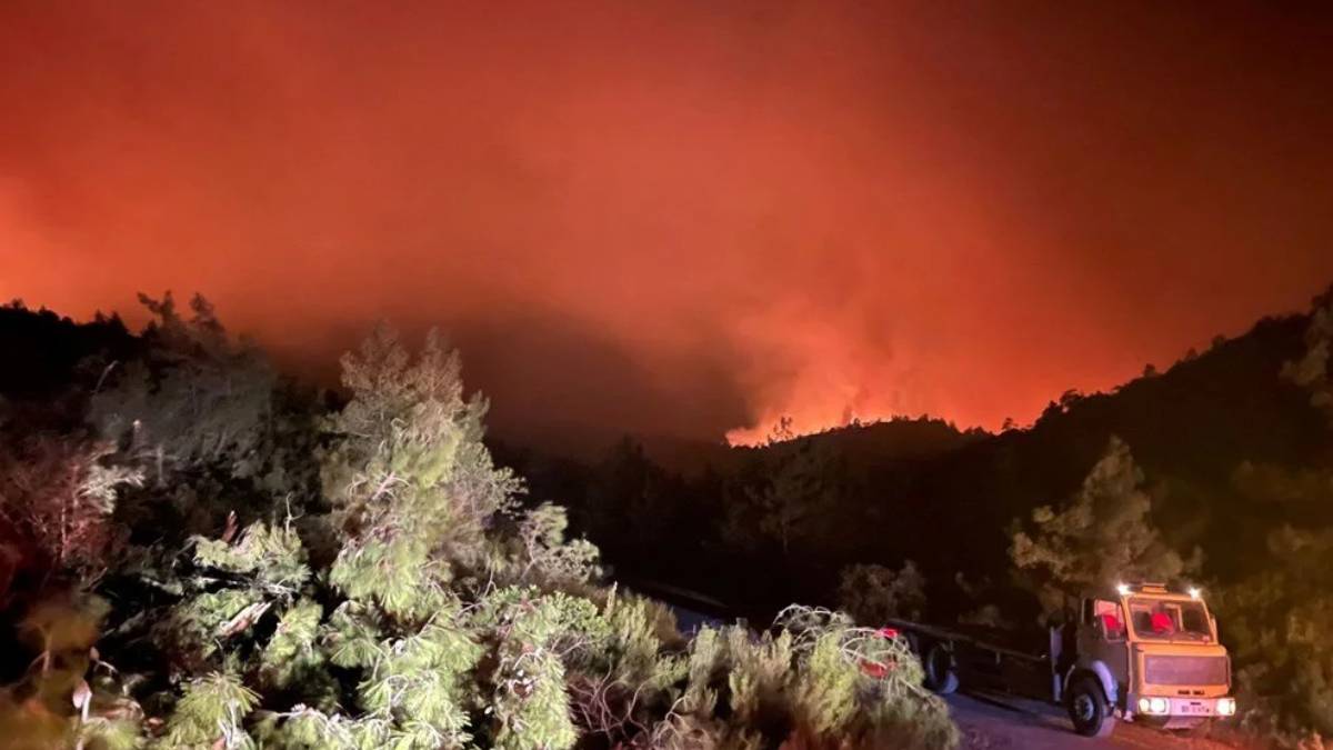 Marmaris orman yangını neden çıktı? Marmaris orman yangını söndürüldü mü? Yangın nerede çıktı?