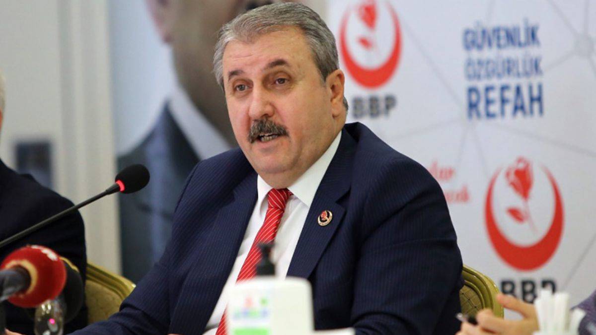 BBP lideri Destici: Bir an önce terör örgütünün partisi kapatılmalı