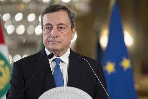 Draghi, Ukrayna'nın ''aday ülke'' olmasını değerlendirdi