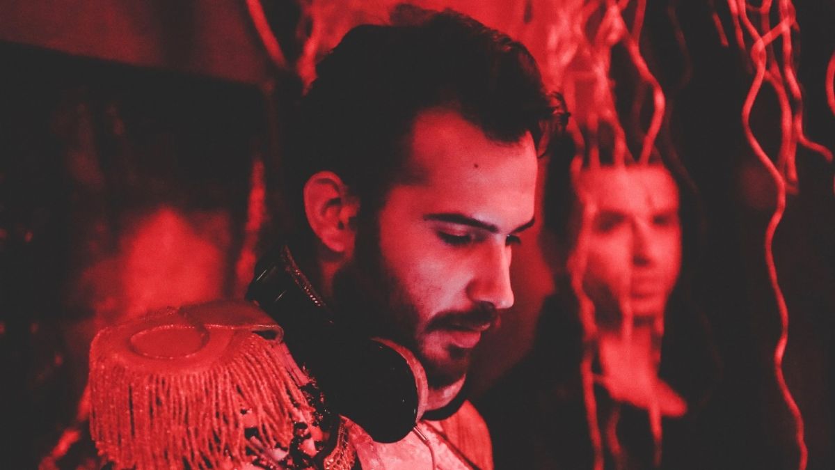 Başarılı Prodüktör ve DJ Umur Anıl Gökdağ, yeni çıkardığı cover’ı anlattı
