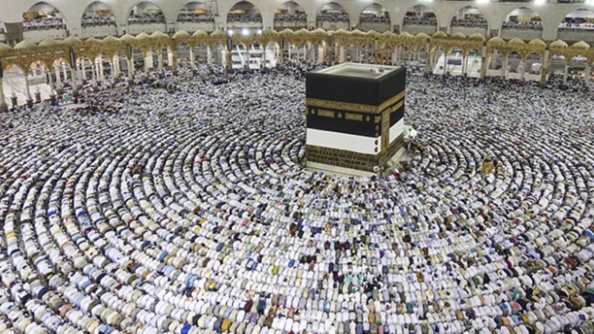 15 günlük umre fiyatı | 2022 umre ne kadar? Türk lirasıyla umre bu yıl kaç para?