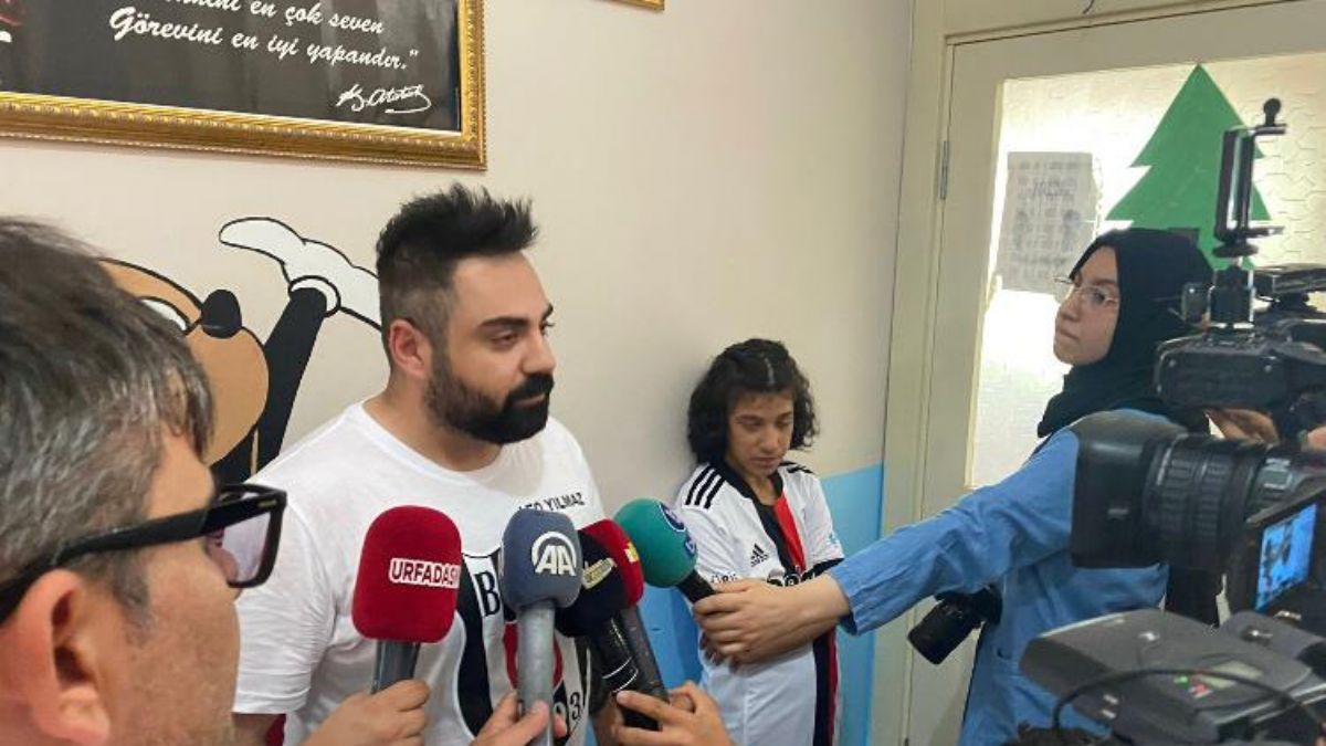 Ünlü iş insanı ve youtuber Leo Yılmaz engelli bireylere forma hediye etti.