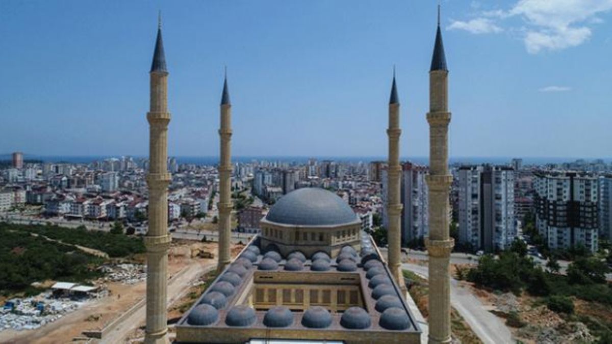 Antalya kurban bayramı namazı saat kaçta kılınacak? 2022 kurban bayramı namazı saati Antalya