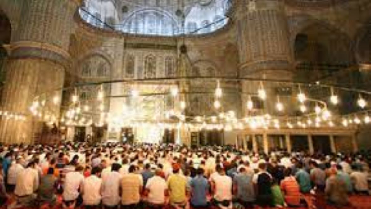 Ağrı kurban bayramı namazı saat kaçta? Ağrı kurban bayramı namazı saat kaçta kılınacak? 9 Temmuz Ağrı bayram namazı vakti