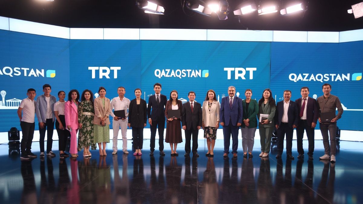 TRT'den Kazakistan'a eğitim desteği