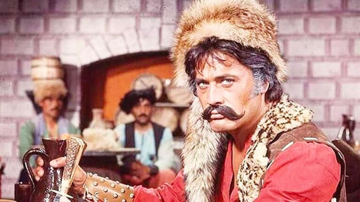 Usta oyuncu Cüneyt Arkın 300'ü aşkın filmde başrol oynadı