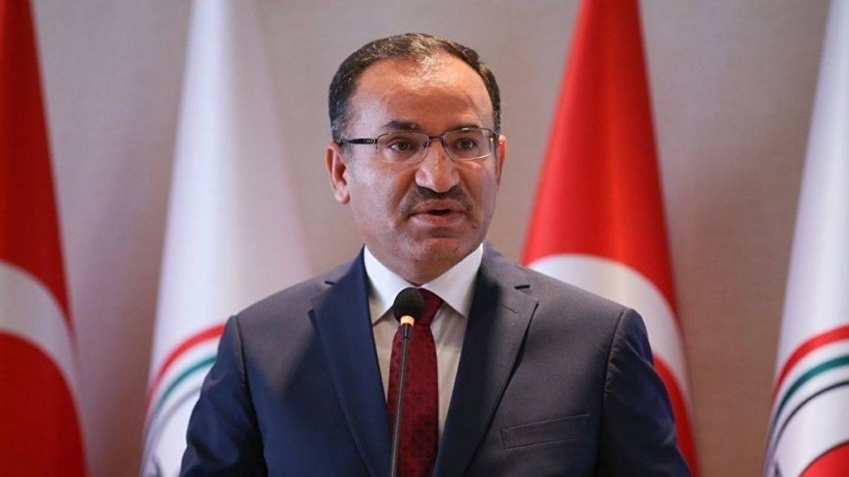 Bakan Bozdağ duyurdu: 1500 hakim ve savcı adayı alınacak